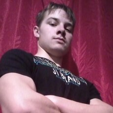 Артемий, 27, Сосновка
