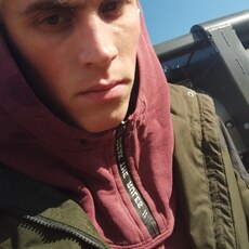 Кузьма, 23, Семилуки
