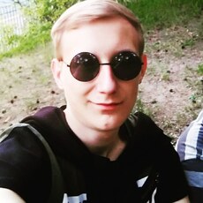 Валерий, 25, Донецк (Ростовская область)