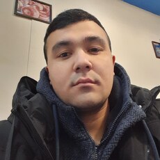 Ратмир, 27, Дзержинский