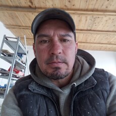 Артур, 45, Облучье