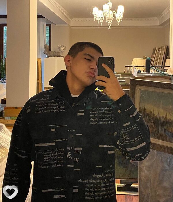 Главное фото
