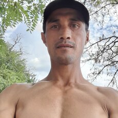 Геннадий, 34, Тюмень