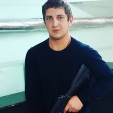 Эдик, 23, Ясногорск