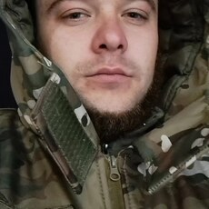 Исаак, 26, Усть-Кут