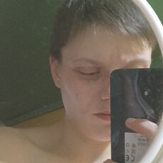 Юлиан, 23, Братск