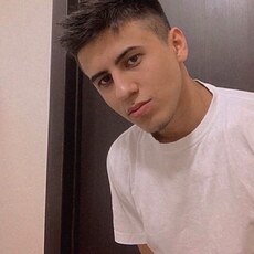 Афаня, 27, Кемь