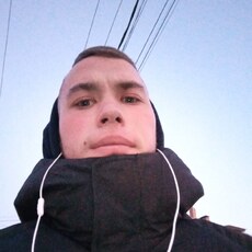 Лёня, 22, Зеленокумск