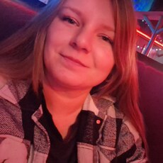 Снежана, 29, Мурино