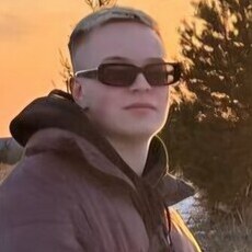 Демьян, 20, Шахтёрск