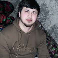 Артём, 25, Мамадыш