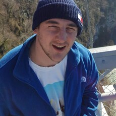 Денис, 28, Первомайск (ЛНР)