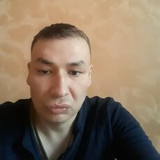 Саша, 32, Азнакаево