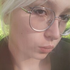 Лиза, 20, Элиста