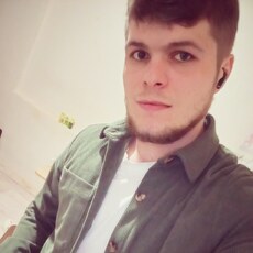 Тёма, 29, Чапаевск