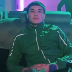 Эдуард, 23, Красноперекопск