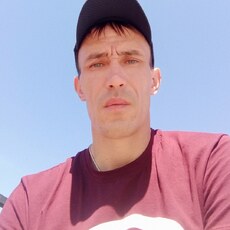Кузя, 40, Холм