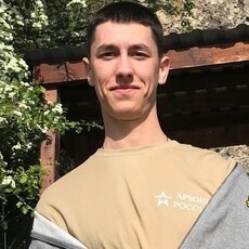 Пётр, 24, Карпинск