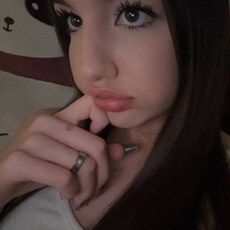 Нелли, 23, Иркутск