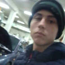 Владимир, 22, Хадыженск