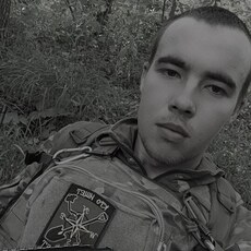 Иван, 21, Зеленогорск