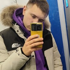 Георгий, 23, Маркс
