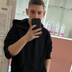 Кир, 20, Пушкино
