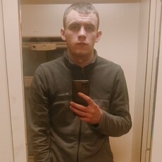 Кузьма, 24, Щучье