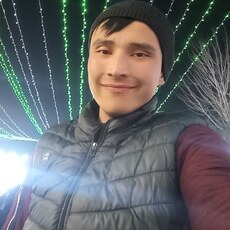 Аркадий, 26, Куровское