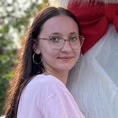 Флора, 20, Грозный