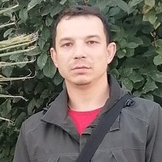 Рома, 35, Котово