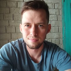 Павел, 31, Гусев