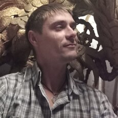 Валентин, 37, Звенигово