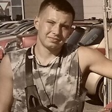 Богдан, 26, Пестово