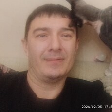 Лев, 44, Курчалой