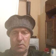 Антон, 57, Сосновоборск