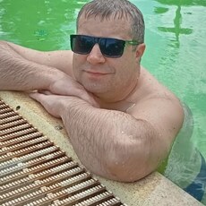 Виталий, 41, Мензелинск