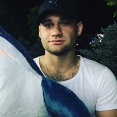 Аркадий, 27, Салехард