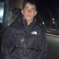 Лёша, 20, Зубцов