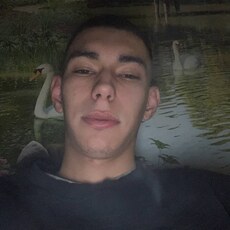 Толя, 19, Черепаново