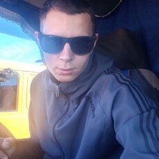 Миша, 24, Гусев