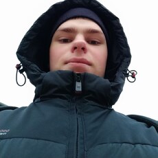 Гена, 20, Долинск
