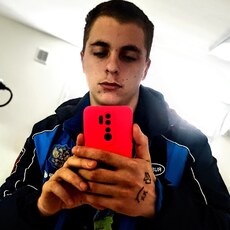 Илюха, 20, Елабуга