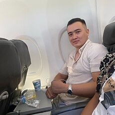 Артур, 27, Каменск-Уральский