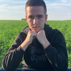 Ростислав, 19, Днепрорудный