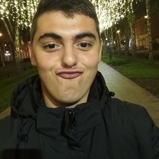 Семён, 20, Дальнегорск