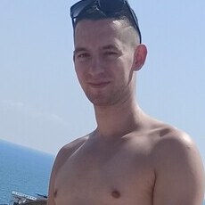 Максим, 32, Мариинск