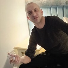 Виталий, 37, Карабаш