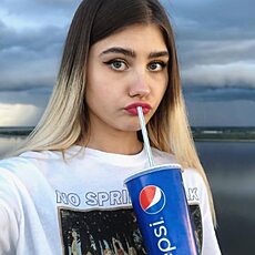 Настя, 19, Янаул