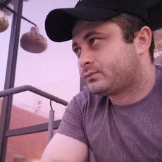 Ден, 30, Куровское